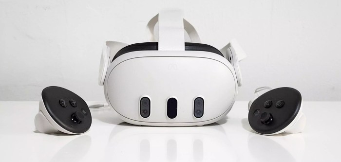 Meta Quest 3 512GB VR Headset with Batman Arkham Shadow Bundle